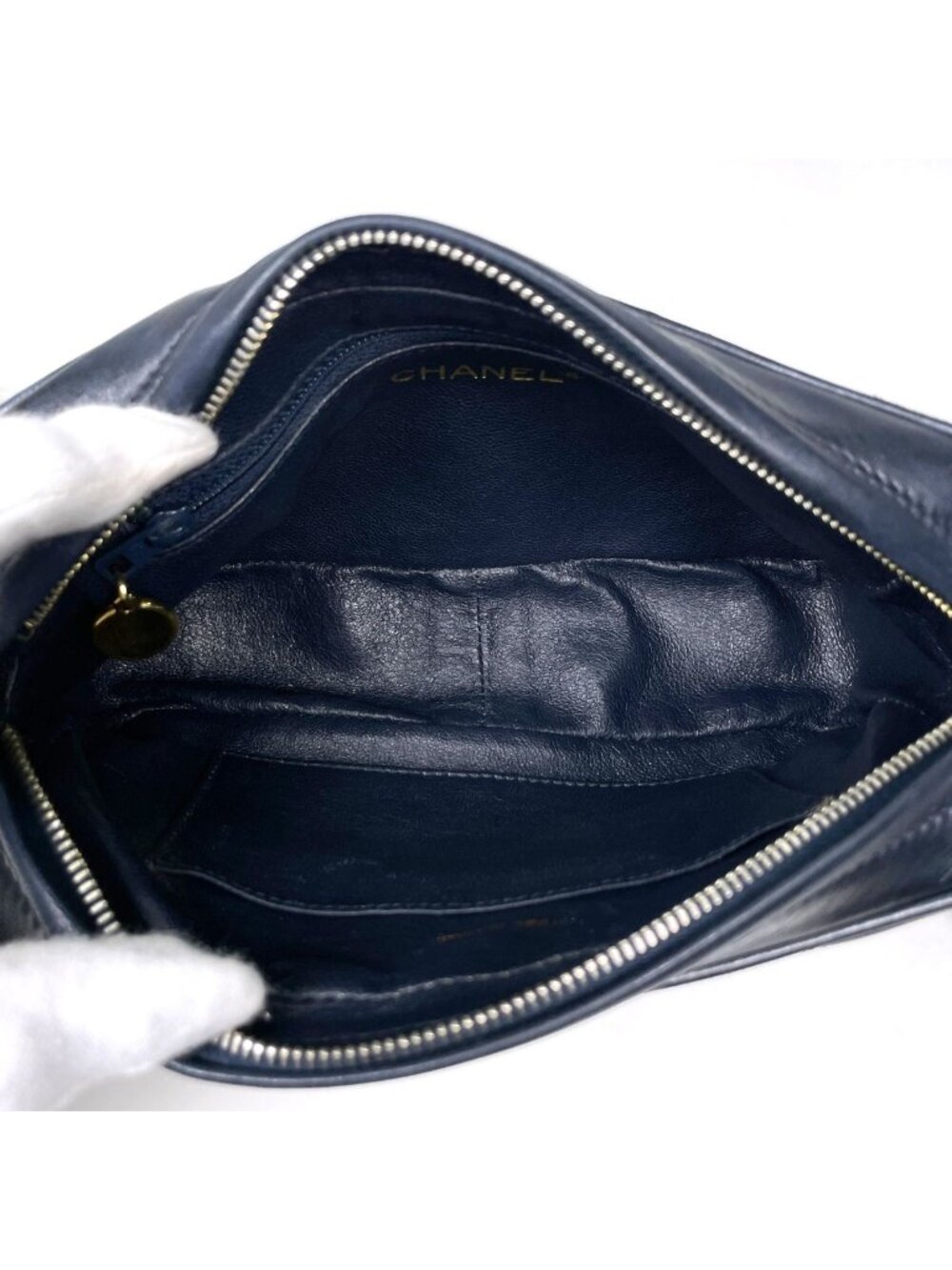 Chanel Shoulder Bag CC Logo Fringe Leather Navy - Picture 9 of 10